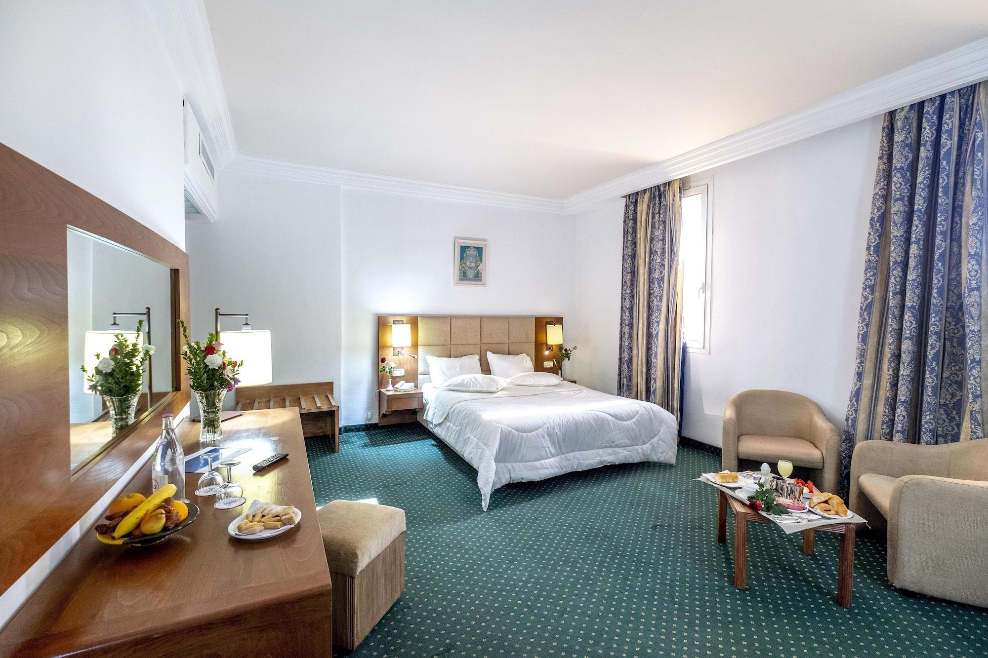תוניס Hotel Ibn Khaldoun מראה חיצוני תמונה