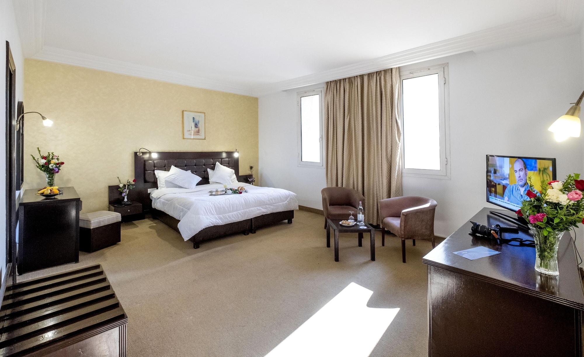תוניס Hotel Ibn Khaldoun מראה חיצוני תמונה