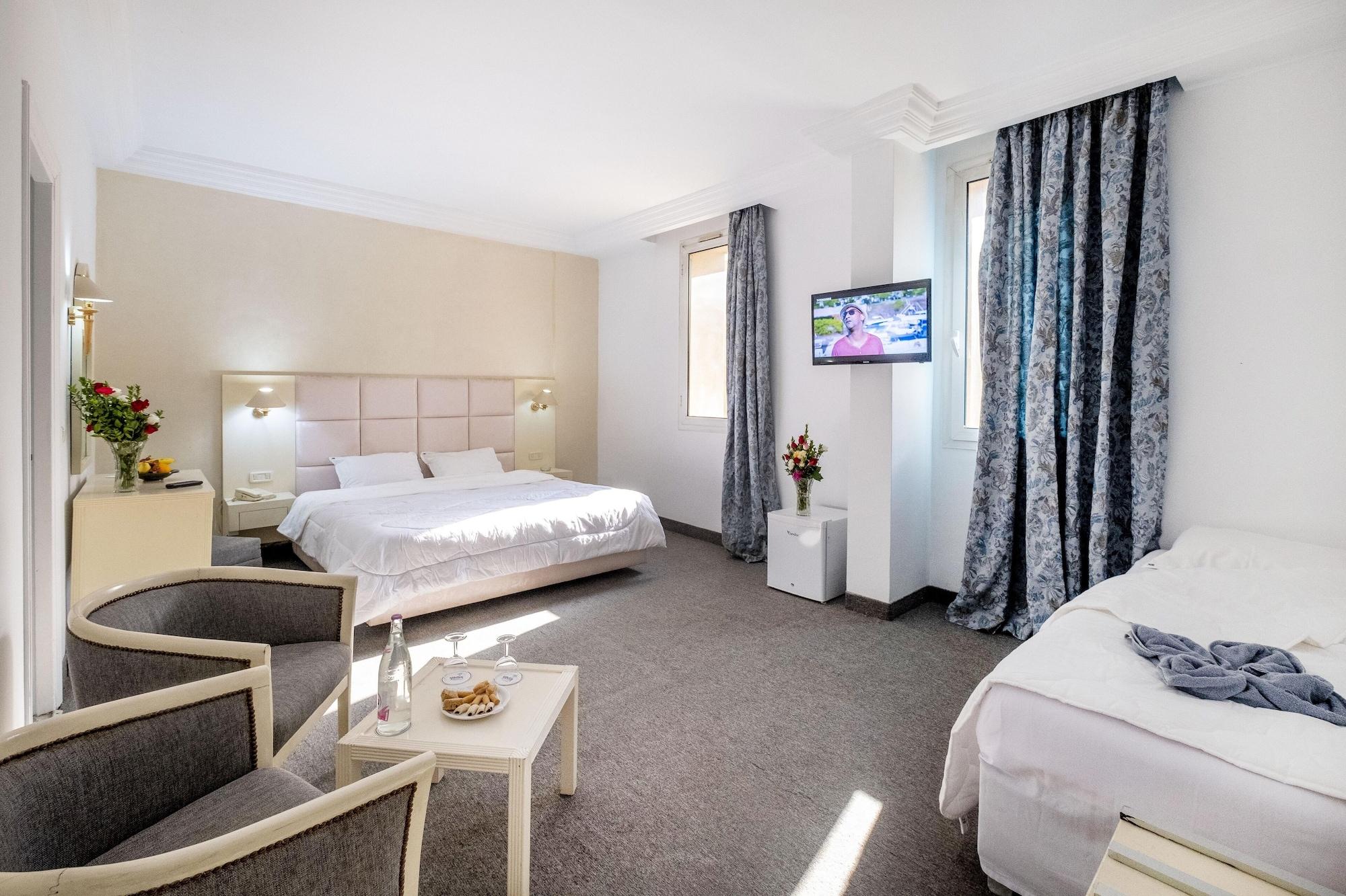 תוניס Hotel Ibn Khaldoun מראה חיצוני תמונה
