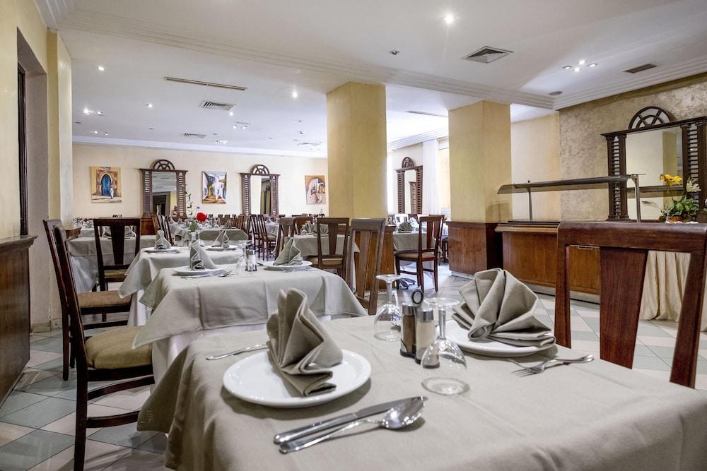 תוניס Hotel Ibn Khaldoun מראה חיצוני תמונה