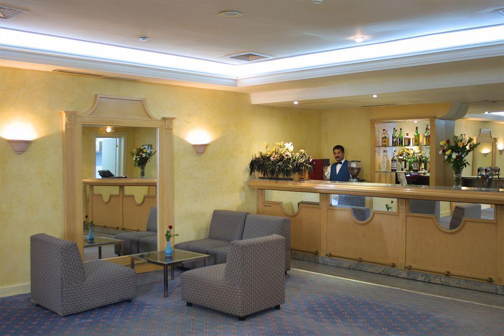 תוניס Hotel Ibn Khaldoun מסעדה תמונה